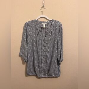 Dressbarn Geometric Black and White Blouse